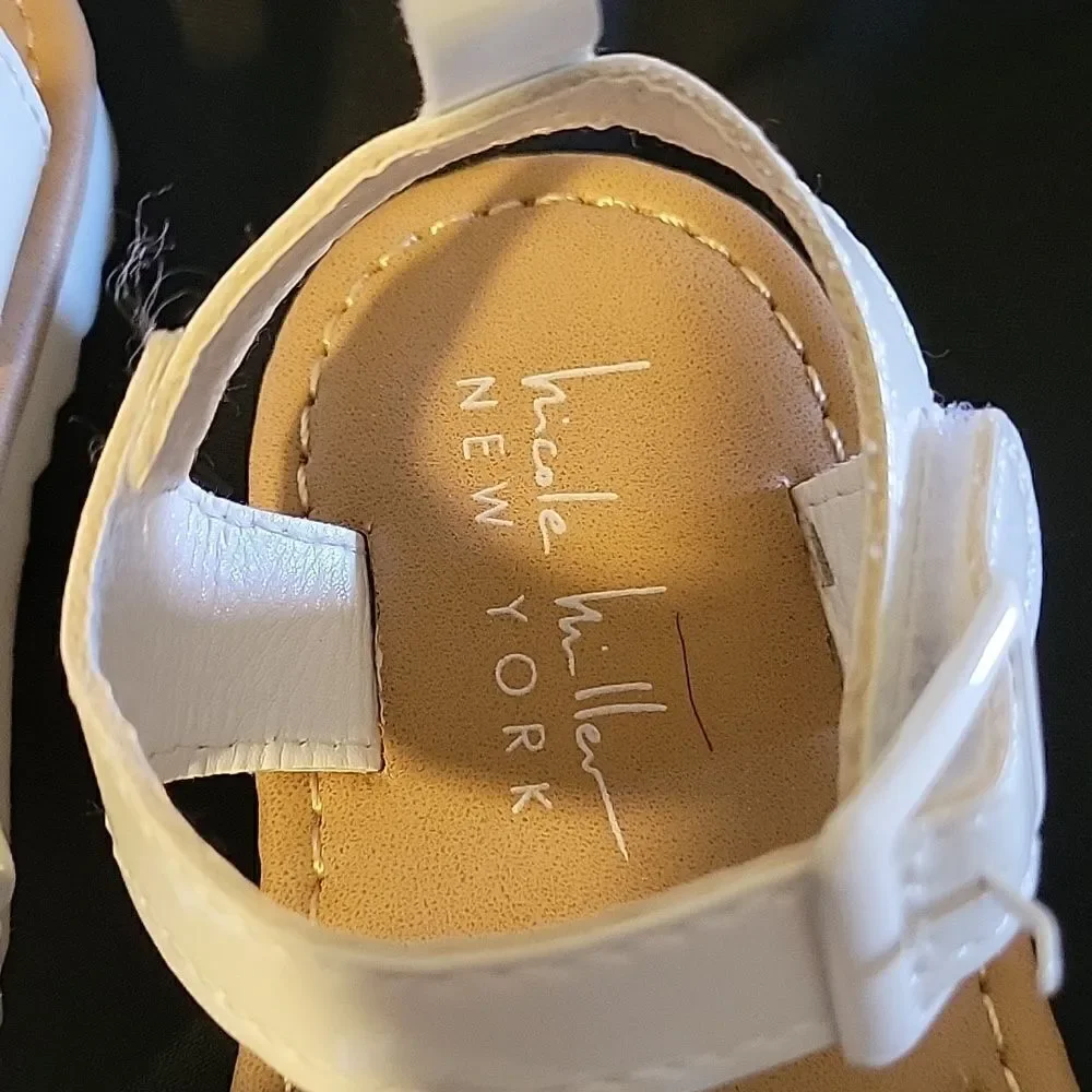 Nicole Miller New York size 5